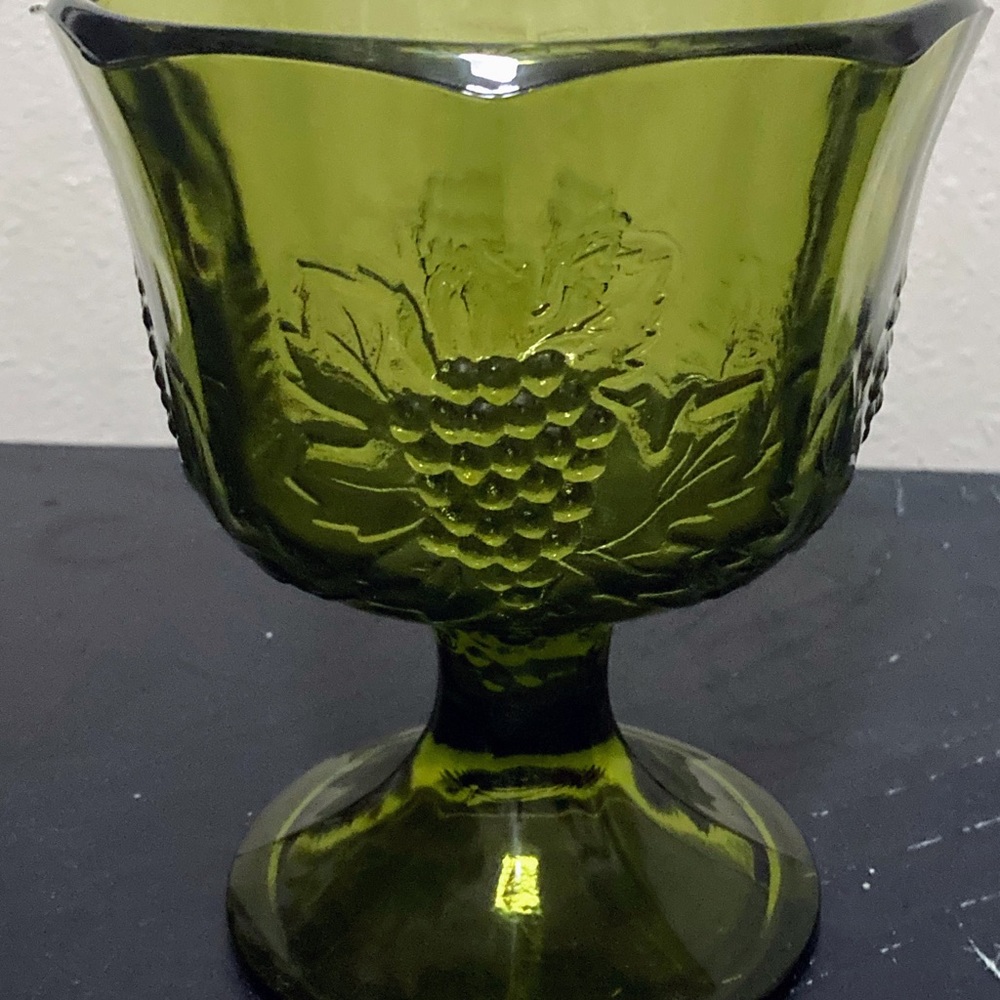Indiana Glass Green Compote Grapes and Vine Pattern 6.5"